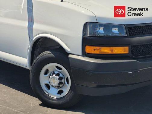 2022 Chevrolet Express 3500 RWD 3500 Regular Wheelbase WT
