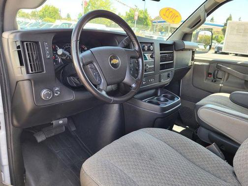 2022 Chevrolet Express 3500 RWD 3500 Regular Wheelbase WT