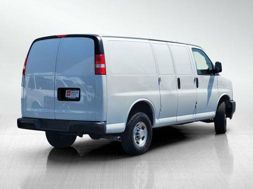 2021 Chevrolet Express 3500 RWD 3500 Regular Wheelbase WT