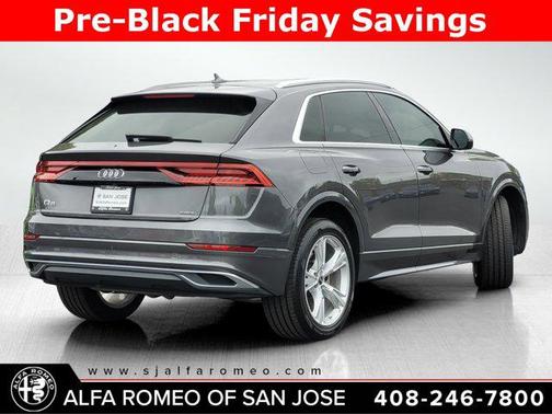 2022 Audi Q8 55 Premium