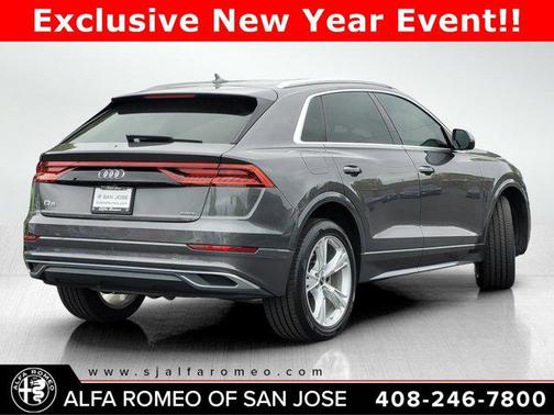 2022 Audi Q8 55 Premium