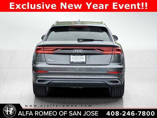 2022 Audi Q8 55 Premium