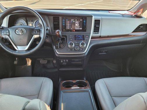 2015 Toyota Sienna Limited