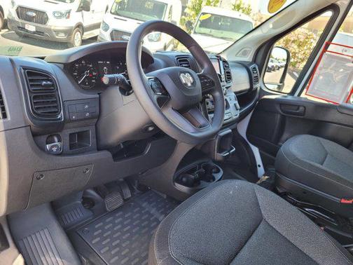 2023 RAM ProMaster 2500 Base
