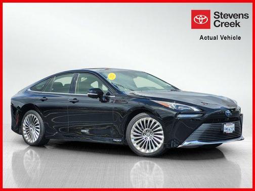 2021 Toyota Mirai Base