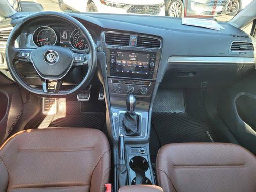 2018 Volkswagen Golf Alltrack TSI SE