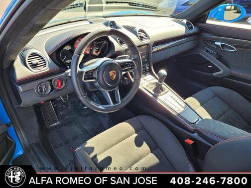 2022 Porsche 718 Cayman GTS 4.0