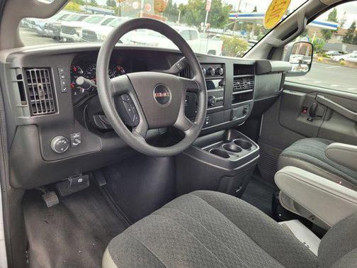 2023 GMC Savana 2500 Work Van