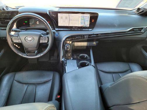 2022 Toyota Mirai Base