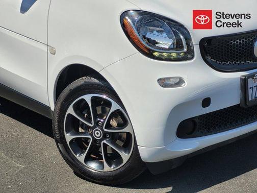 2017 smart ForTwo Passion