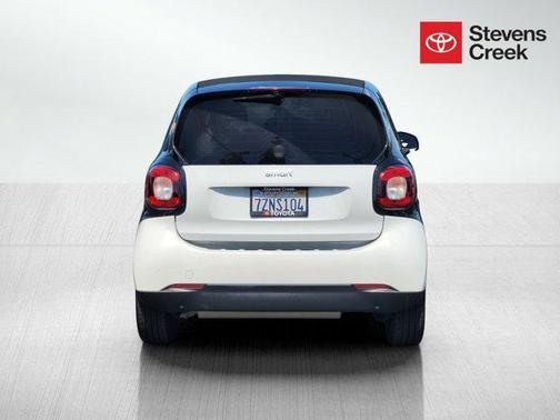 2017 smart ForTwo Passion