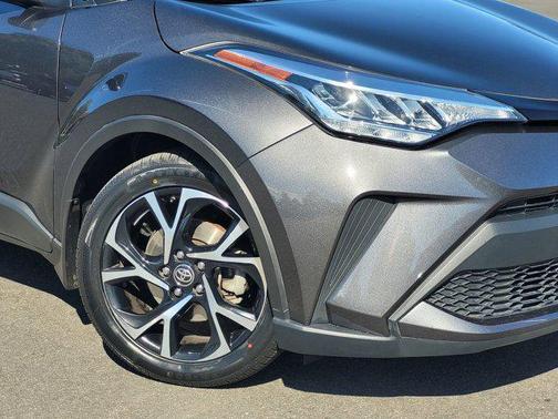 2021 Toyota C-HR XLE