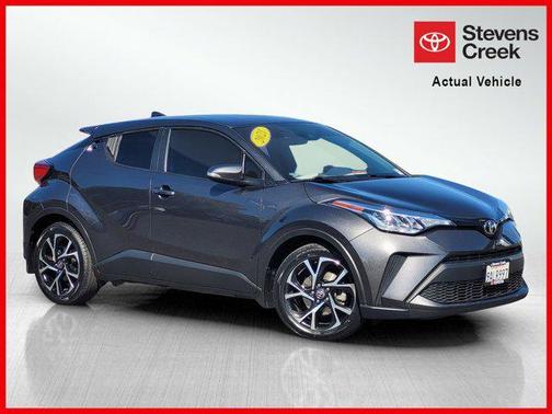 2021 Toyota C-HR XLE