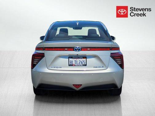2019 Toyota Mirai Base