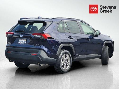 2023 Toyota RAV4 Hybrid XLE