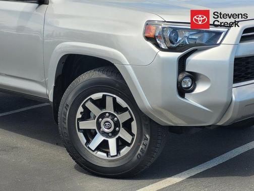 2024 Toyota 4Runner TRD Off Road