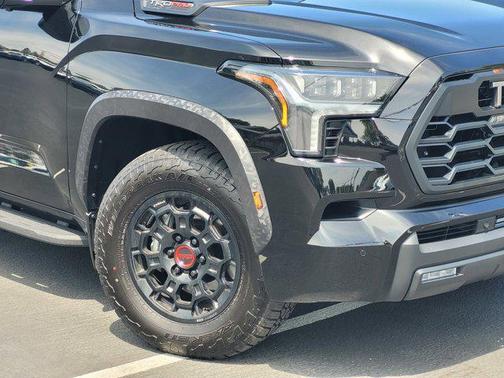 2024 Toyota Sequoia Base
