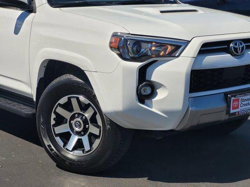 2024 Toyota 4Runner TRD Off Road