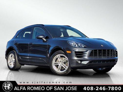 2017 Porsche Macan Base