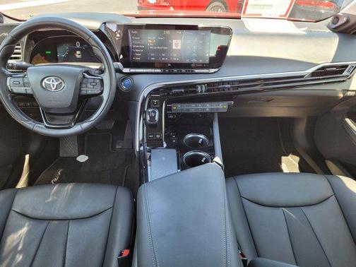 2021 Toyota Mirai Base