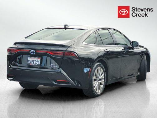 2021 Toyota Mirai Base