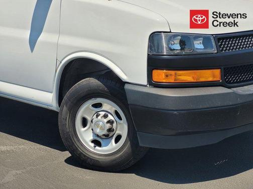 2022 Chevrolet Express 3500 RWD 3500 Regular Wheelbase WT