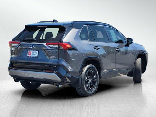 2024 Toyota RAV4 Hybrid SE