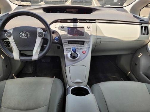 2014 Toyota Prius Five