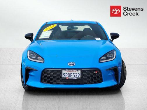 2024 Toyota GR86 Premium