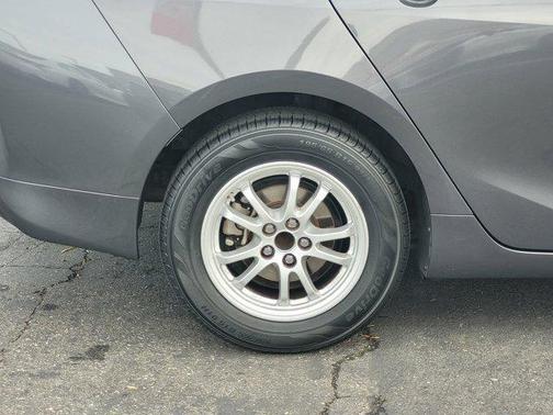 2016 Toyota Prius Two