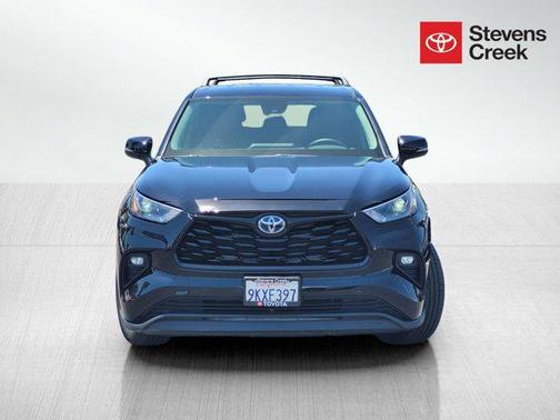 2024 Toyota Highlander Hybrid LE