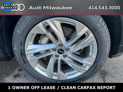 2023 Audi Q7 55 Premium Plus