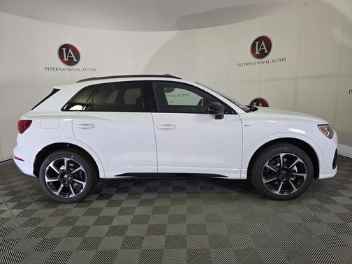 2025 Audi Q3 45 S line Premium Plus