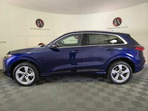 2025 Audi Q5 Premium Plus