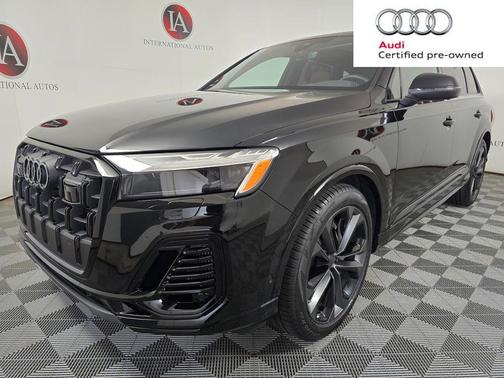 Mythos Black Metallic 2026 Audi Q7 55 Premium Plus