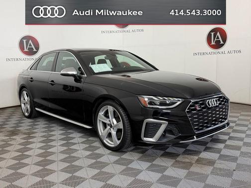 Mythos Black Metallic 2023 Audi S4 Premium Plus TFSI quattro Tiptronic