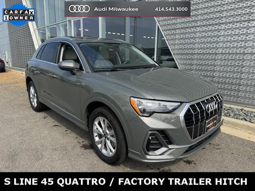 2022 Audi Q3 45 S line Premium
