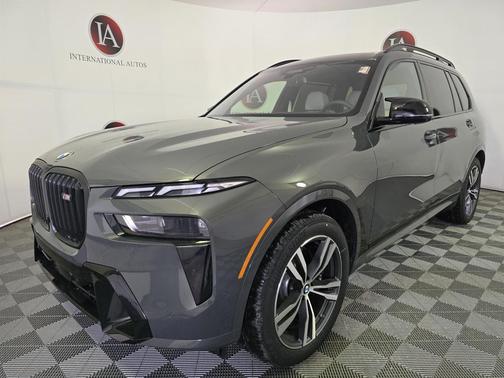 2026 BMW X7 M60i