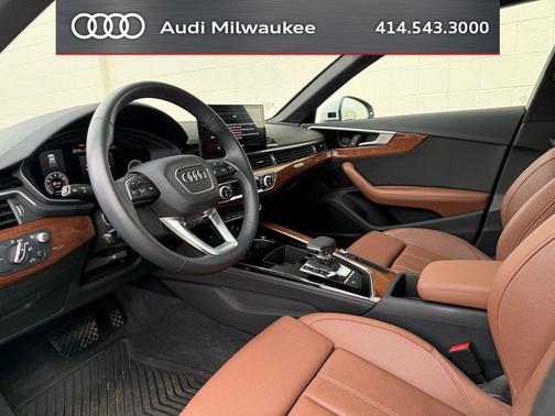 Glacier White Metallic 2023 Audi A4 allroad Prestige 45 TFSI quattro S tronic
