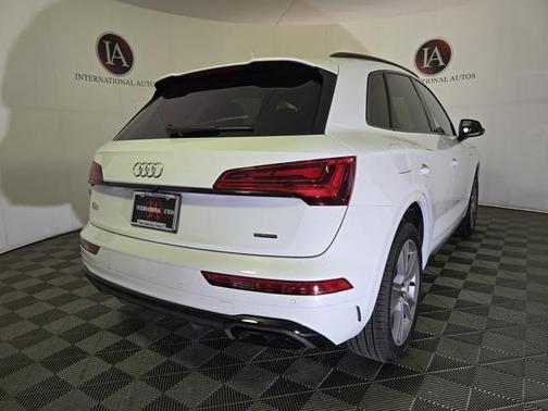 2025 Audi Q5 45 S line Premium