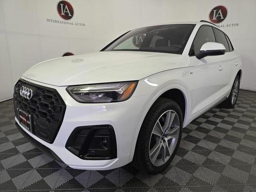 2025 Audi Q5 45 S line Premium