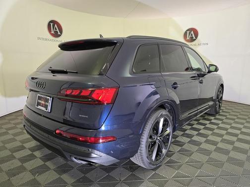 2026 Audi Q7 55 Prestige