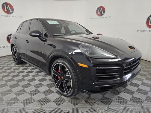 2021 Porsche Cayenne GTS