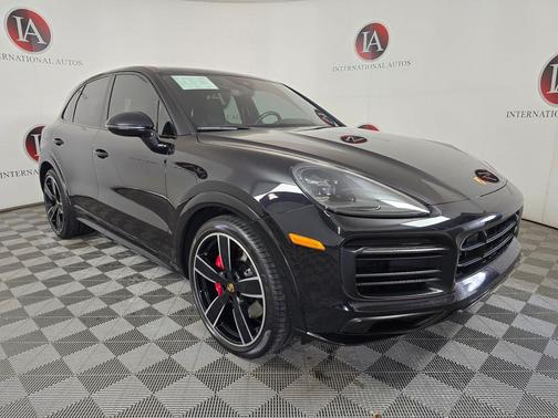 2021 Porsche Cayenne GTS