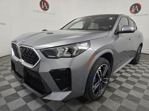 2025 BMW X2 xDrive28i