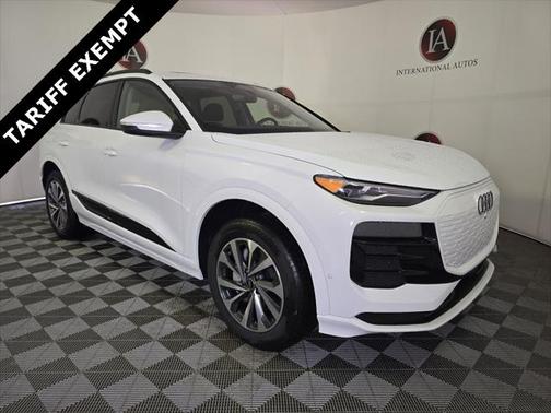 2025 Audi Q6 e-tron Premium quattro