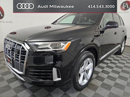 Mythos Black Metallic 2023 Audi Q7 45 Premium