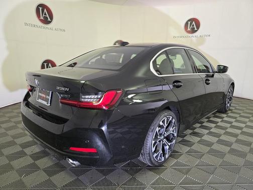 2026 BMW 330 xDrive NA