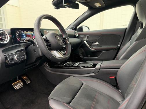 2026 Mercedes-Benz CLA 250 4MATIC