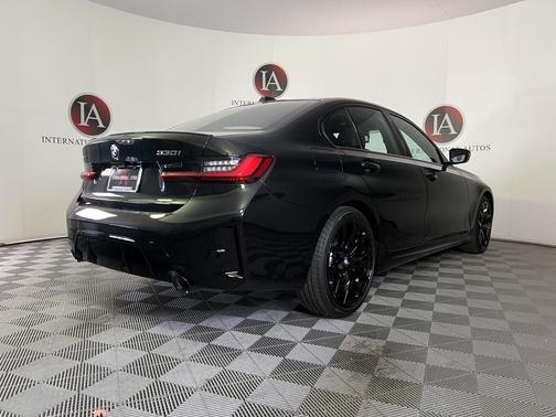 2026 BMW 330 xDrive NA